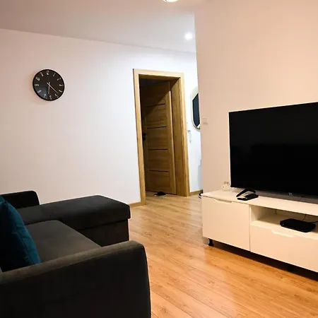 Apartamento Wyszynskiego 2b