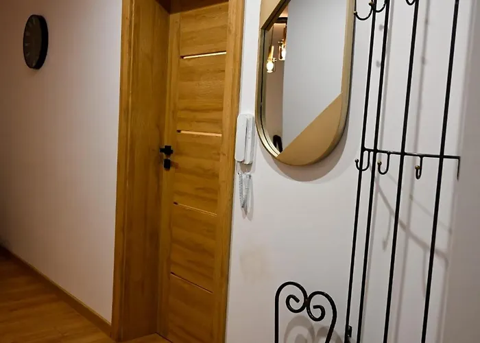 Apartamento Wyszynskiego 2b